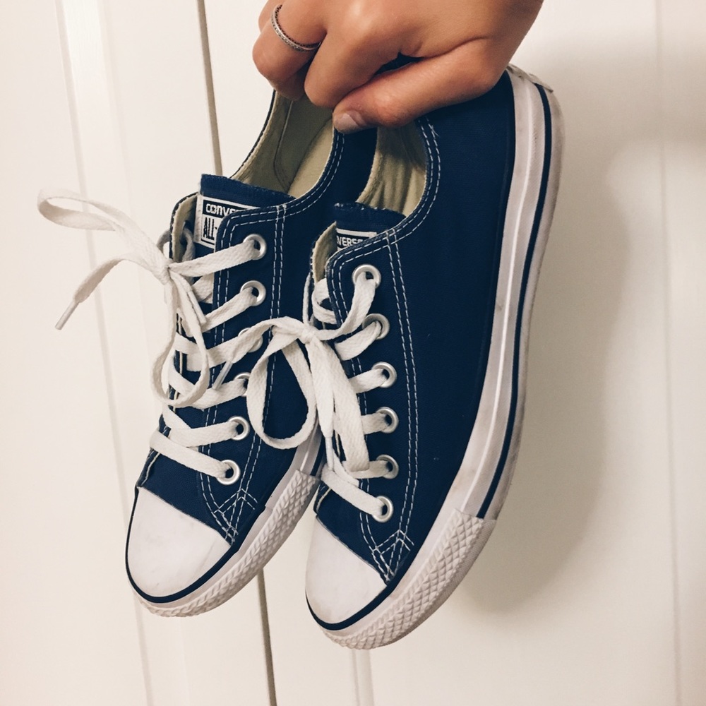 Navy Converse Allstar Lowtops